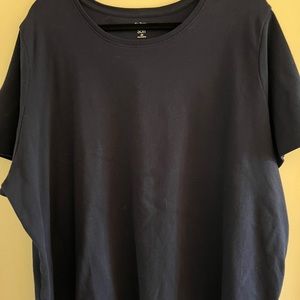 NWOT (never worn) Kim Rogers perfectly soft T-shirt short sleeves.